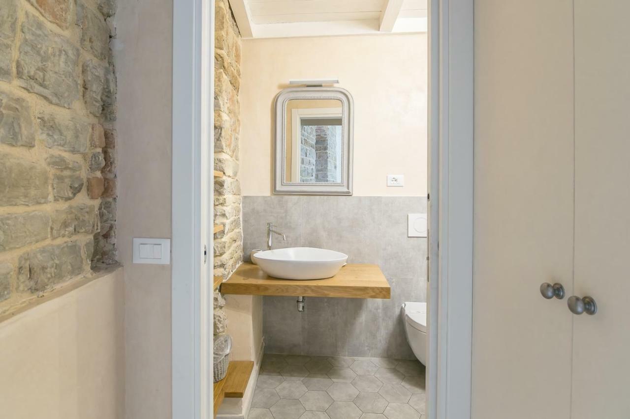 Apartment Historical Stone House, In The Amazing Centre Of Florence! *